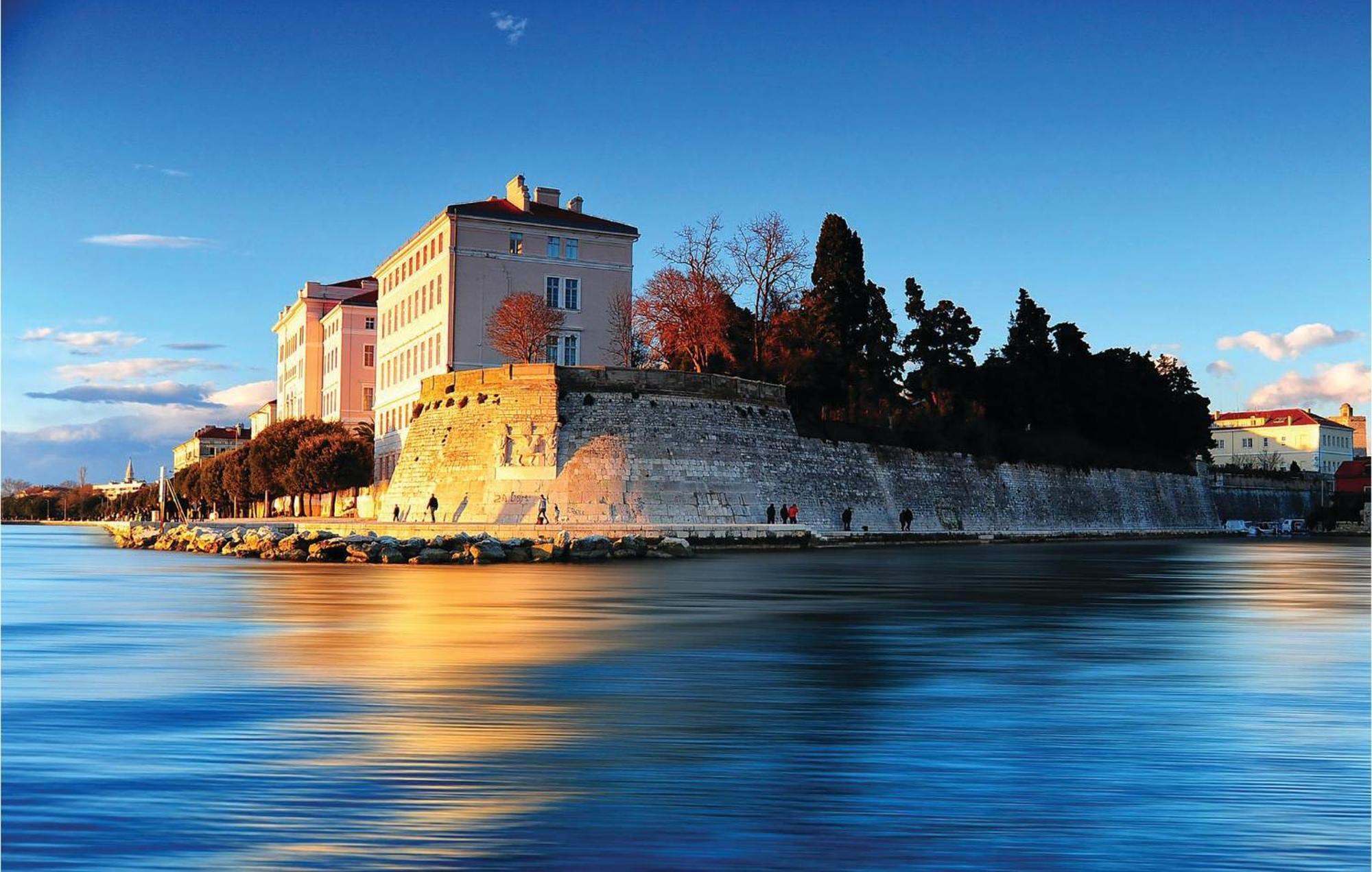 Nice Apartment In Zadar With Wifi מראה חיצוני תמונה