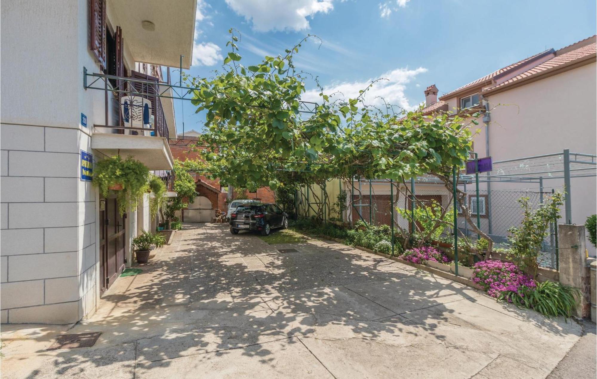 Nice Apartment In Zadar With Wifi מראה חיצוני תמונה